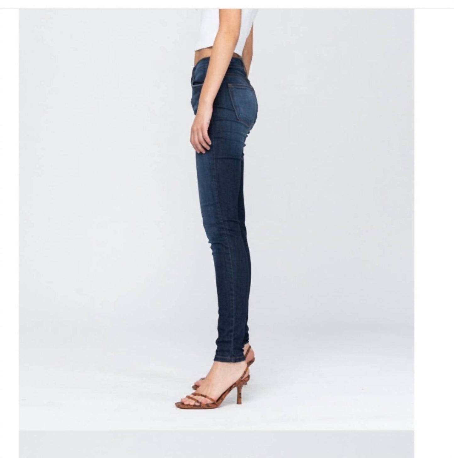 Judy Blue - Super Stretchy & Soft Non Distressed Skinny Jeans