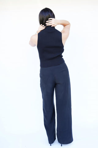 Falcon Park - Wells Sleeveless Turtleneck Top