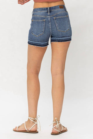 Judy Blue - Mid Rise Release Hem Shorts