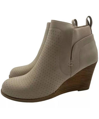 Dolce Vita - Women's Gerdie Vegan Leather Wedge Bootie