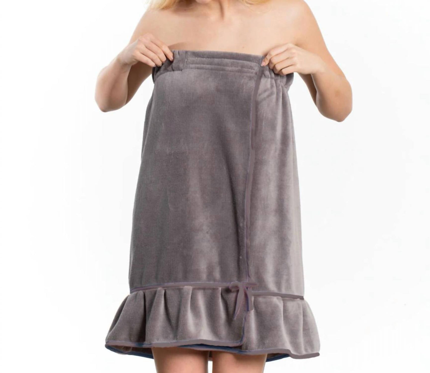 Bella Il Fiore - Women's Ruffle Spa Wrap