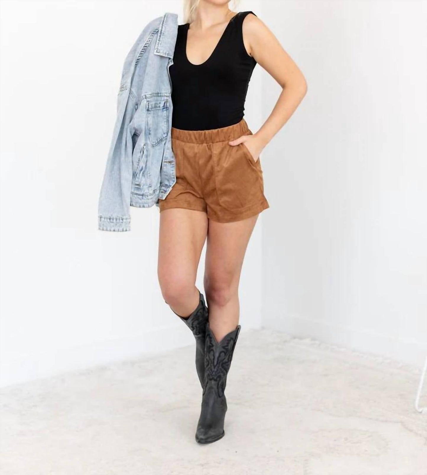 Steve Madden - Suede Faux The Record Short