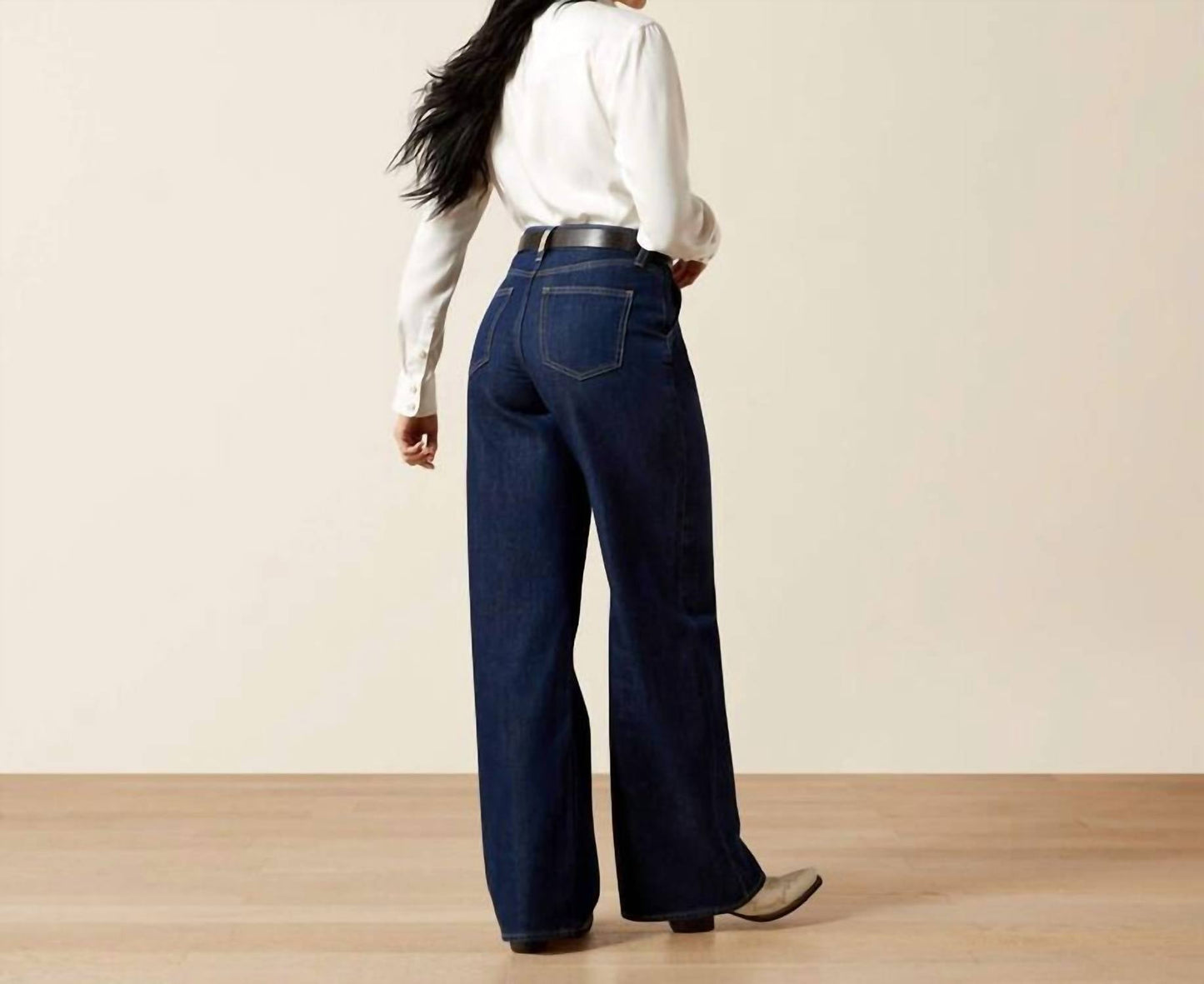 Ariat - Ultra High Rise Pleated Trouser Jeans