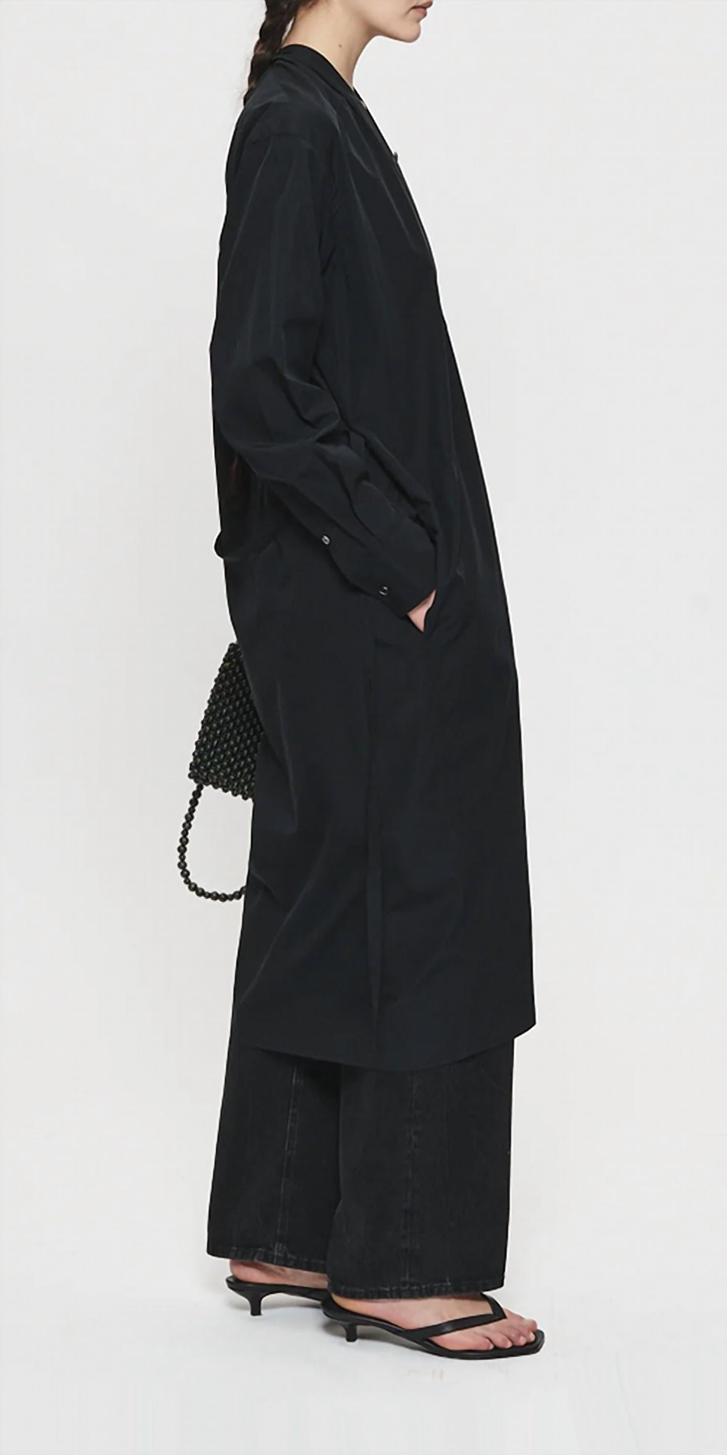 6397 - Women's Colarless Shirtdress