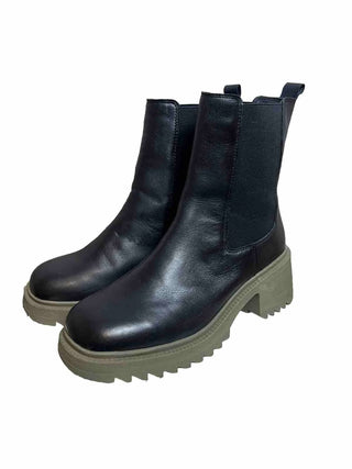 Vince Camuto - Women's Anikaaa Block Heel