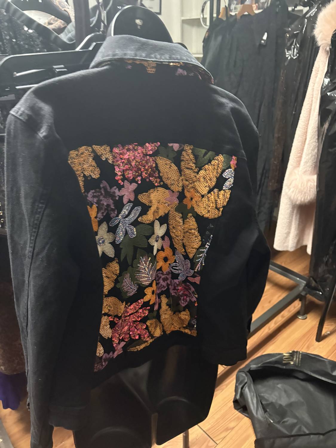 Azi - Women's Jean Jacket