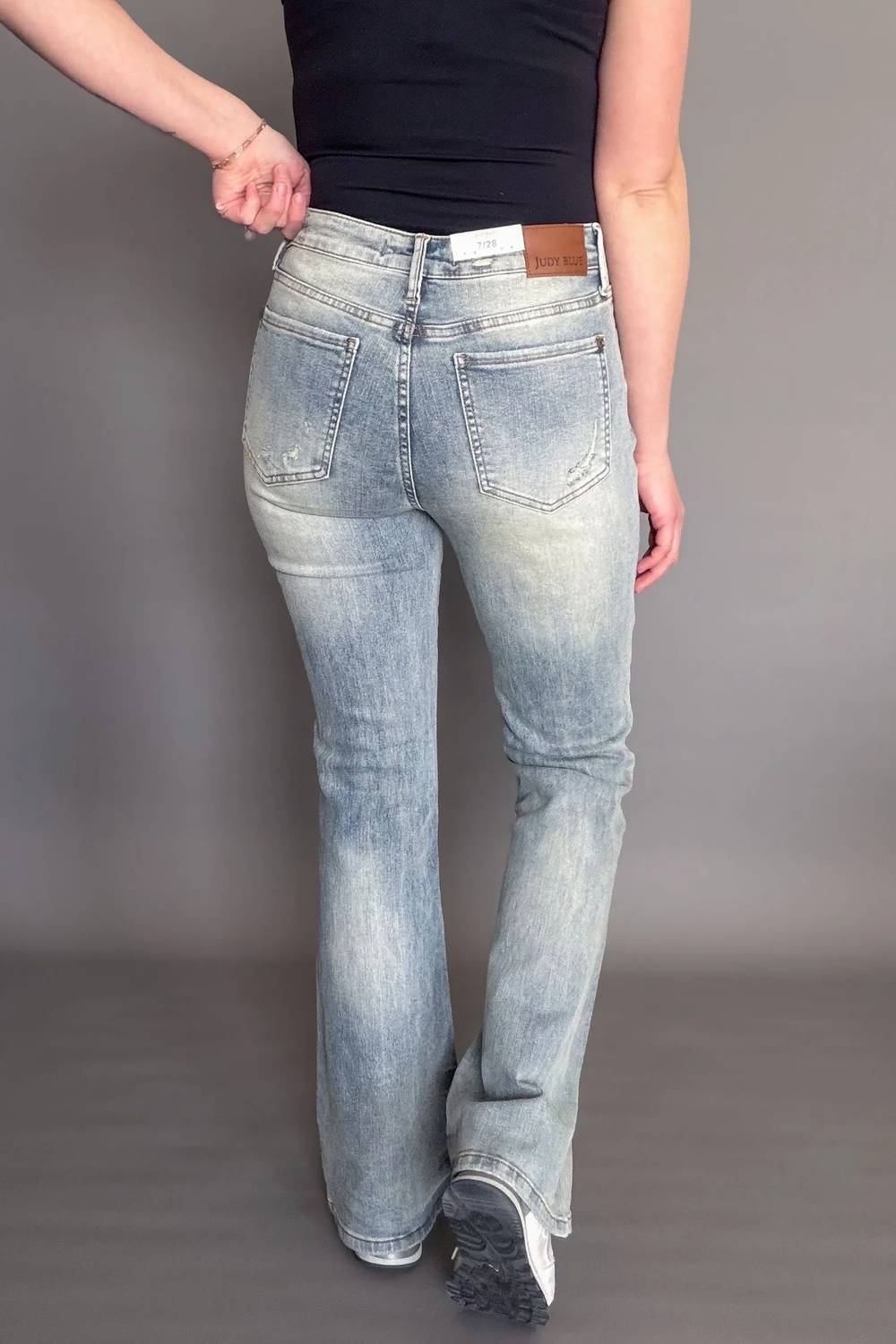 Judy Blue - Penelope Mid Rise Flare Jeans