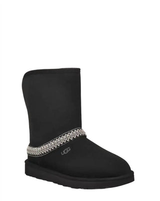 Ugg - Women's Classic Short Crescent Boot