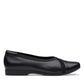 Clarks - Women's Un Darcey Ease Flat Shoes
