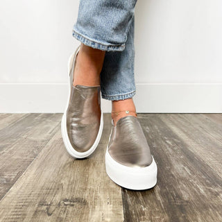 J/Slides - Women's Gia Sneaker