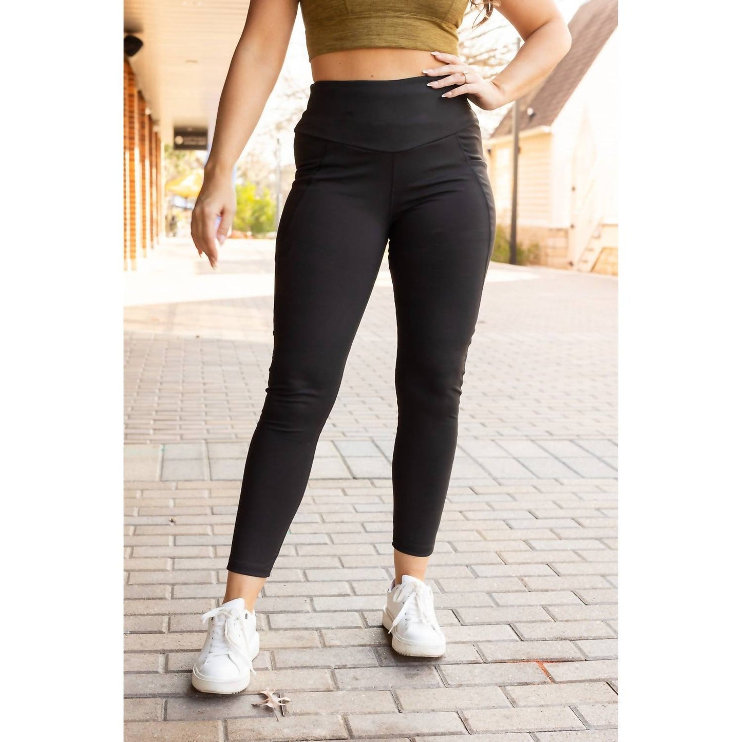 Julia Rose - The Adriana Luxe Tummy Control Pocket Leggings
