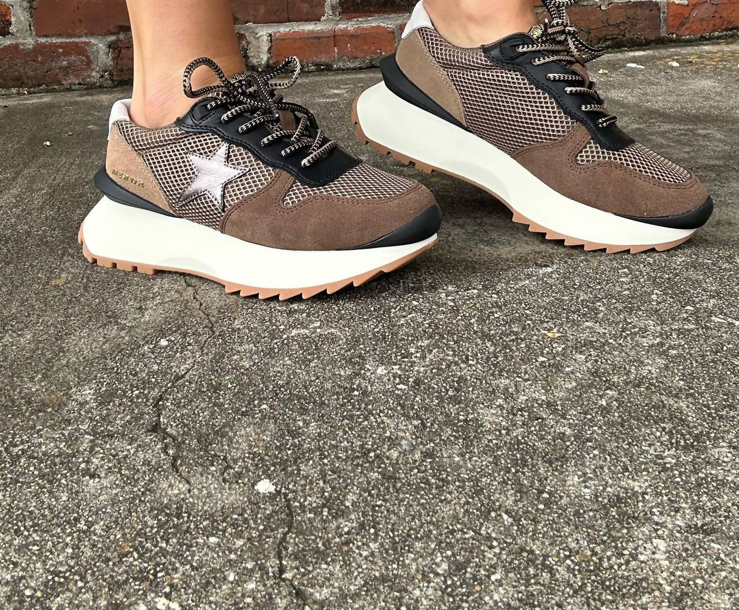 Vintage Havana - Women's Major Sneaker