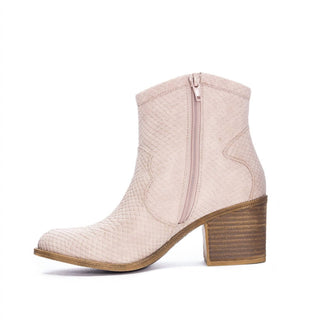 Dirty Laundry - Girlie Unite Western Bootie