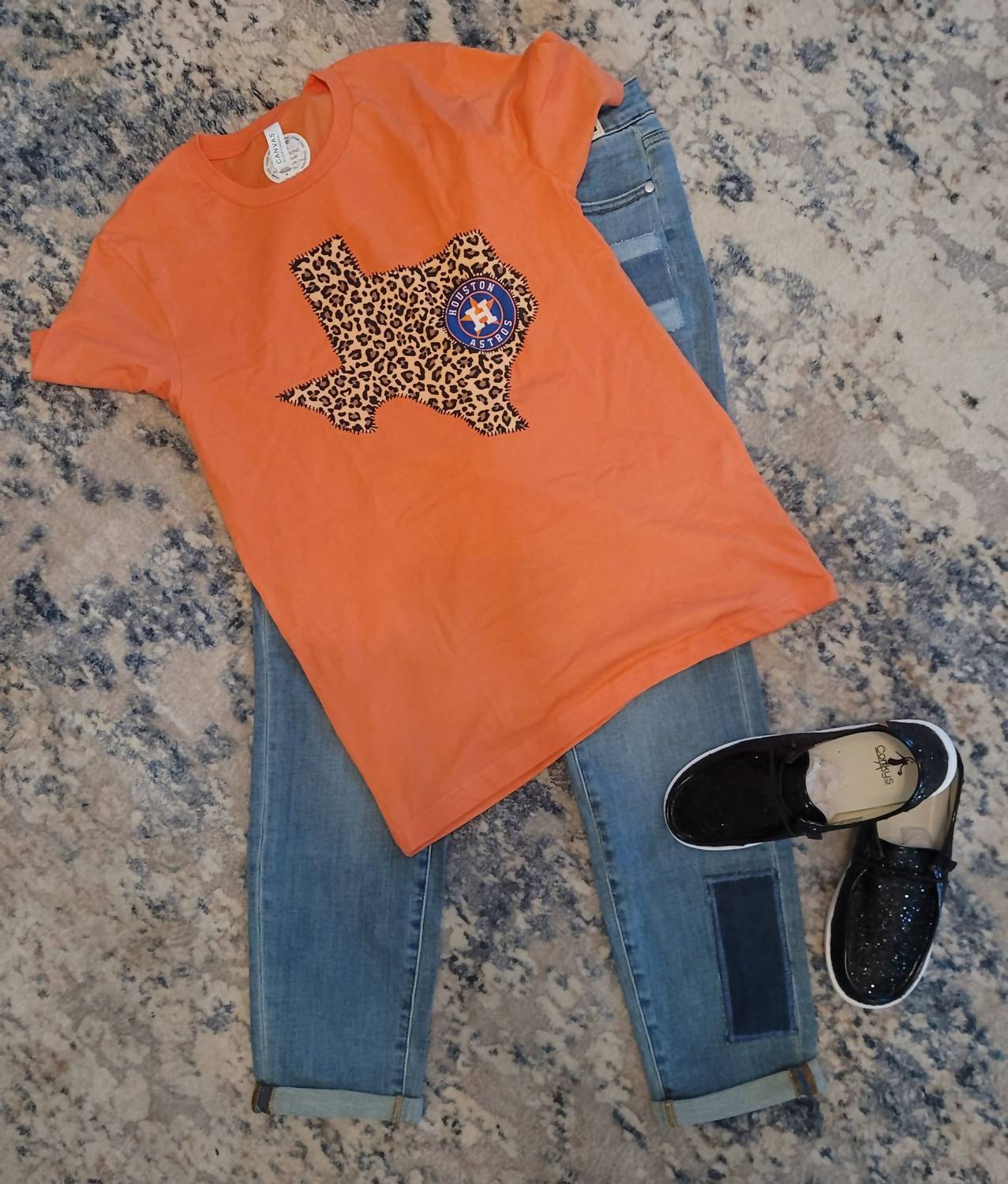 Avenue J - Women's Leopard Texas Houston Astros Game Day Tee