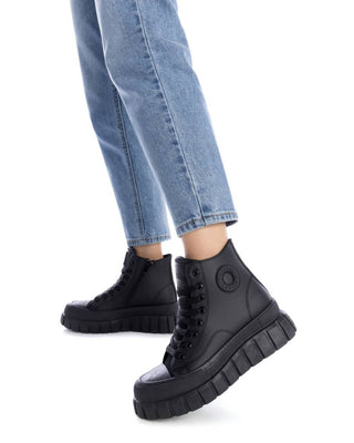 Xti - Women's Casual High Top Sneakers