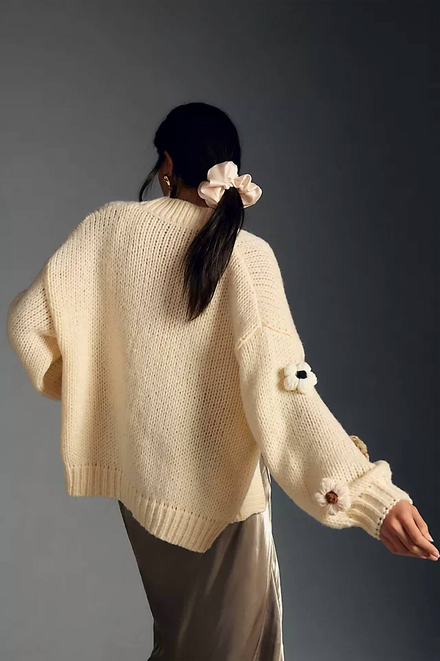 Aaron & Amber - 3D Chunky Flower Cardigan