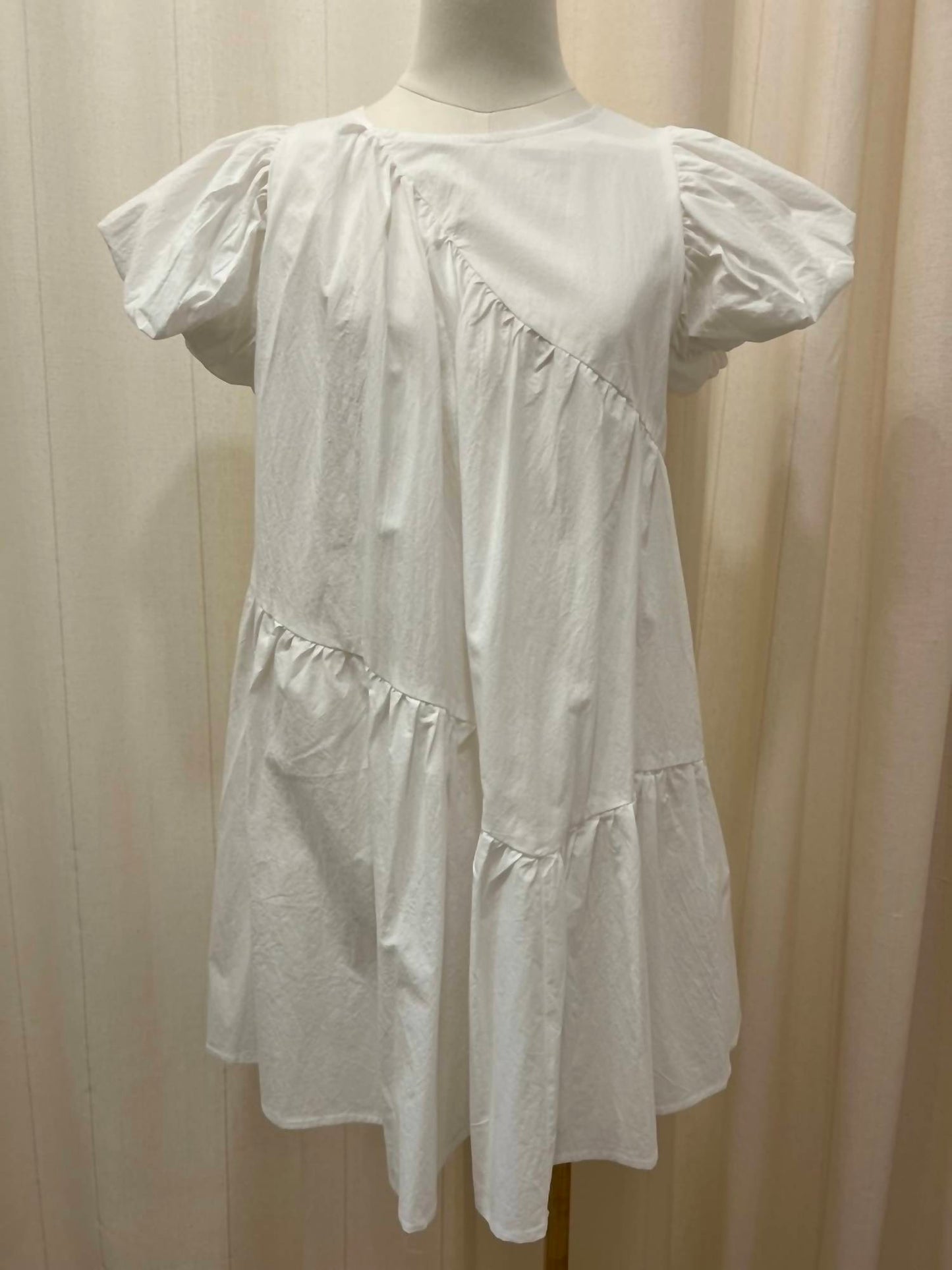 &Merci - Women's Diagonal Seam Bubble Dress