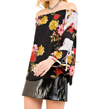 Entro - Textured Floral Off The Shoulder Top