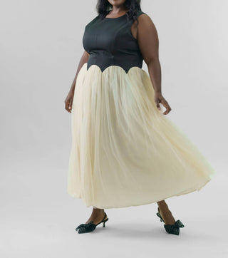 Never Fully Dressed - Monika Midi Dress