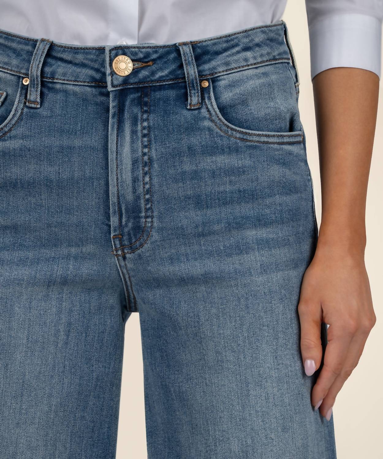 Kut From The Kloth - Ryan High Rise Super Wide Leg