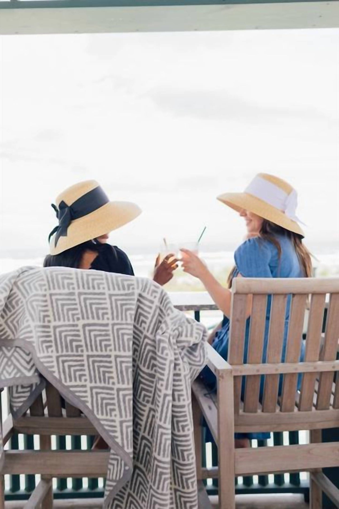 Chappywrap - Oyster Cove Diamonds Blanket