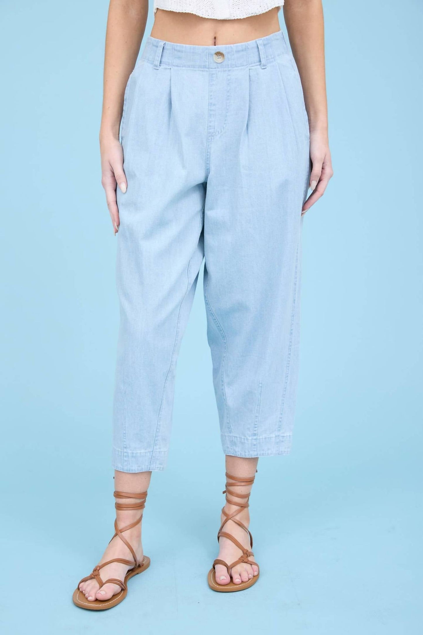 Blu Pepper - High Waist Pleated Denim Capri Pants