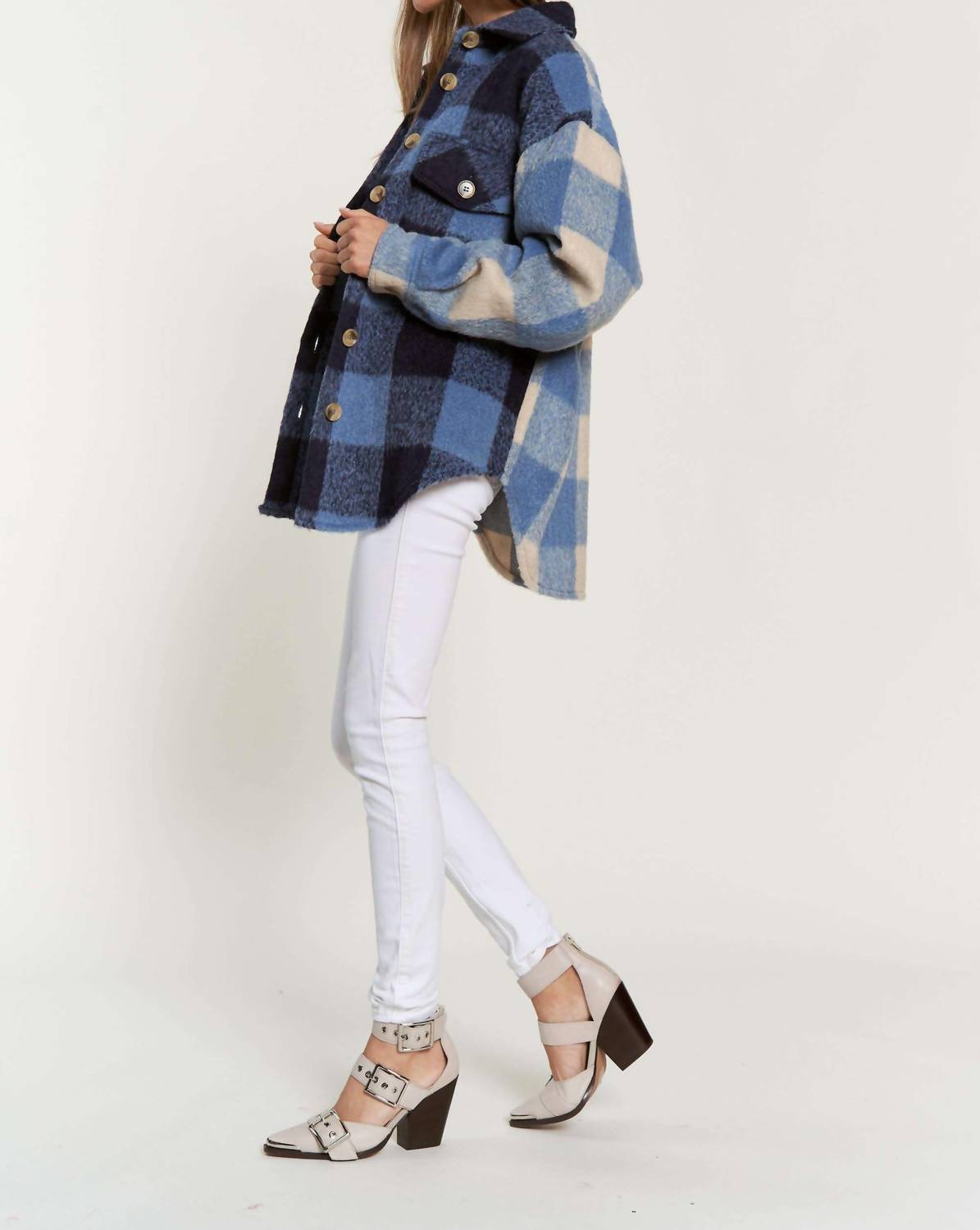 Davi & Dani - Plaid Chest Pocket Detail Shacket