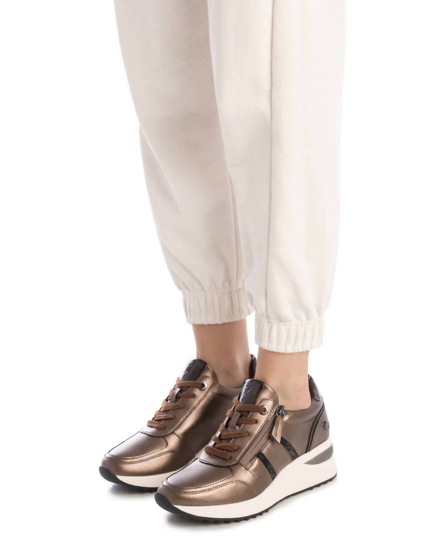 Xti - Women's 144407 Round Toe Sneakers