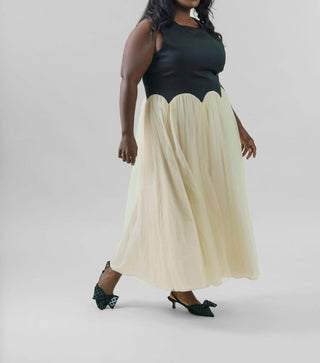 Never Fully Dressed - Monika Midi Dress