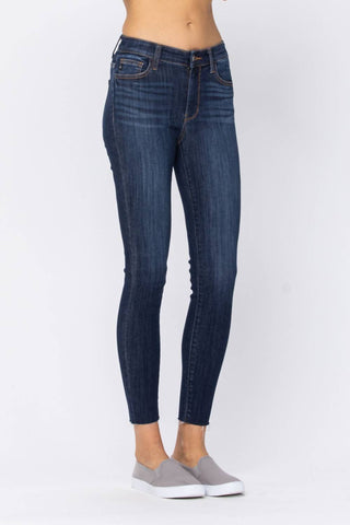 Judy Blue - Mid Rise No Destroy Skinny Denim Jeans