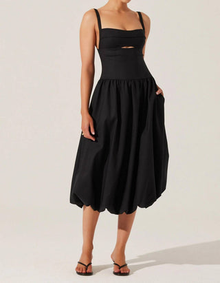 Astr - Jevi Sleeveless Bubble Midi Dress
