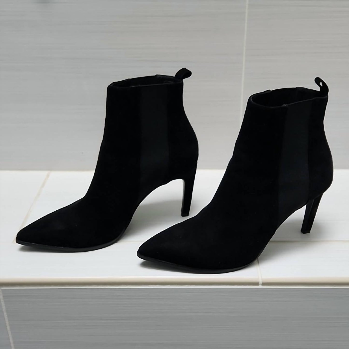 42 Gold - Women's Kensington Suede Bootie