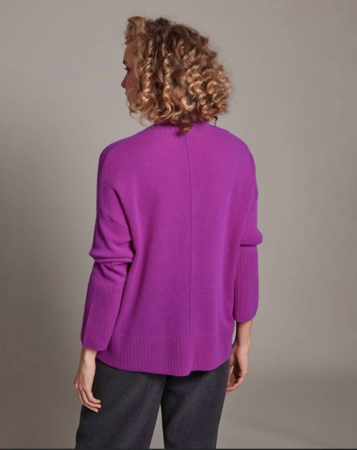 Alashan Cashmere - Devin Hi-low V-neck Top