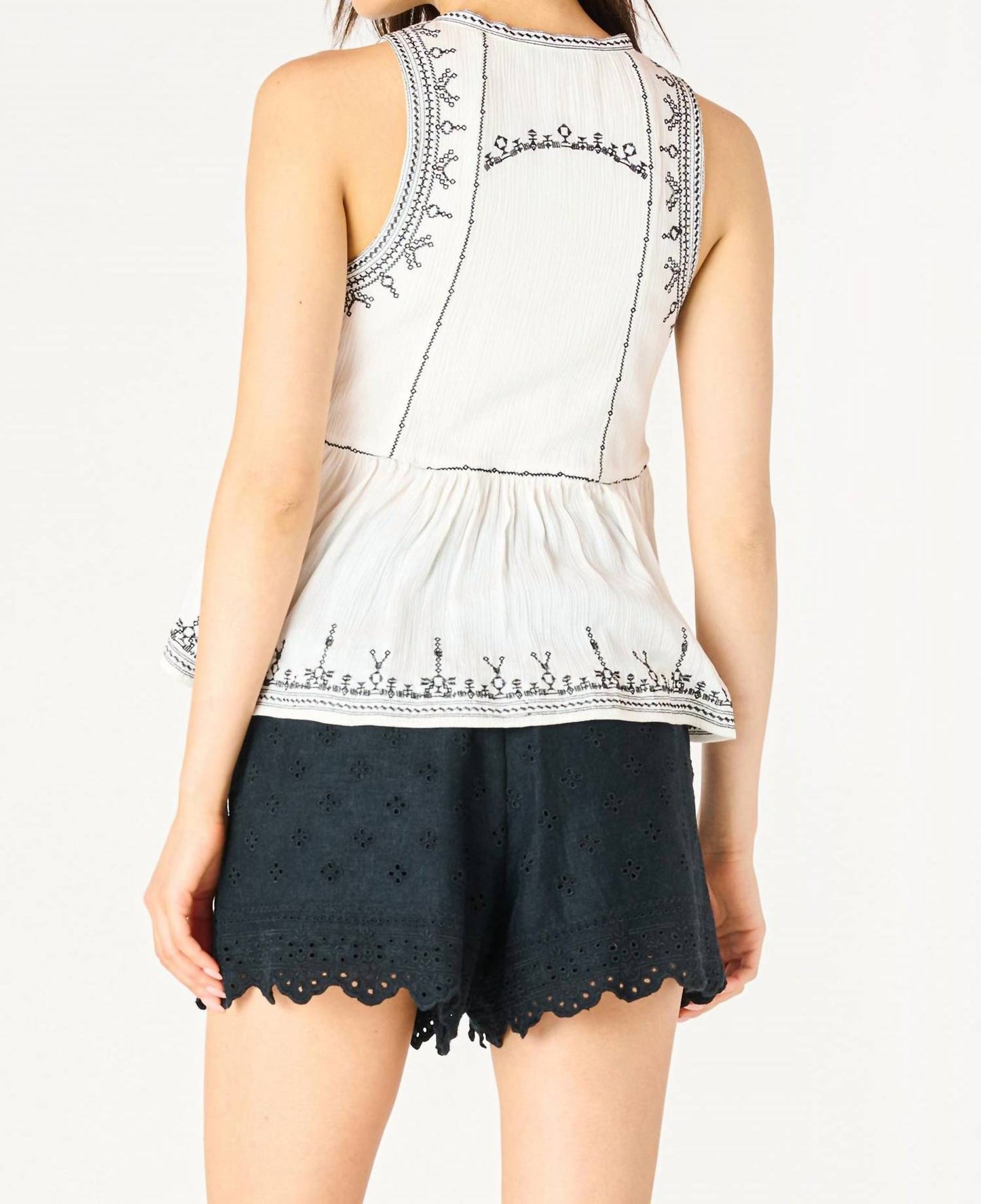 Dex - Eyelet Pull On Shorts