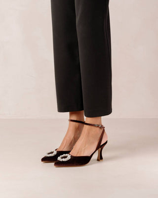 Alohas - Cinderella Crystal Embellished High-Heel Pumps