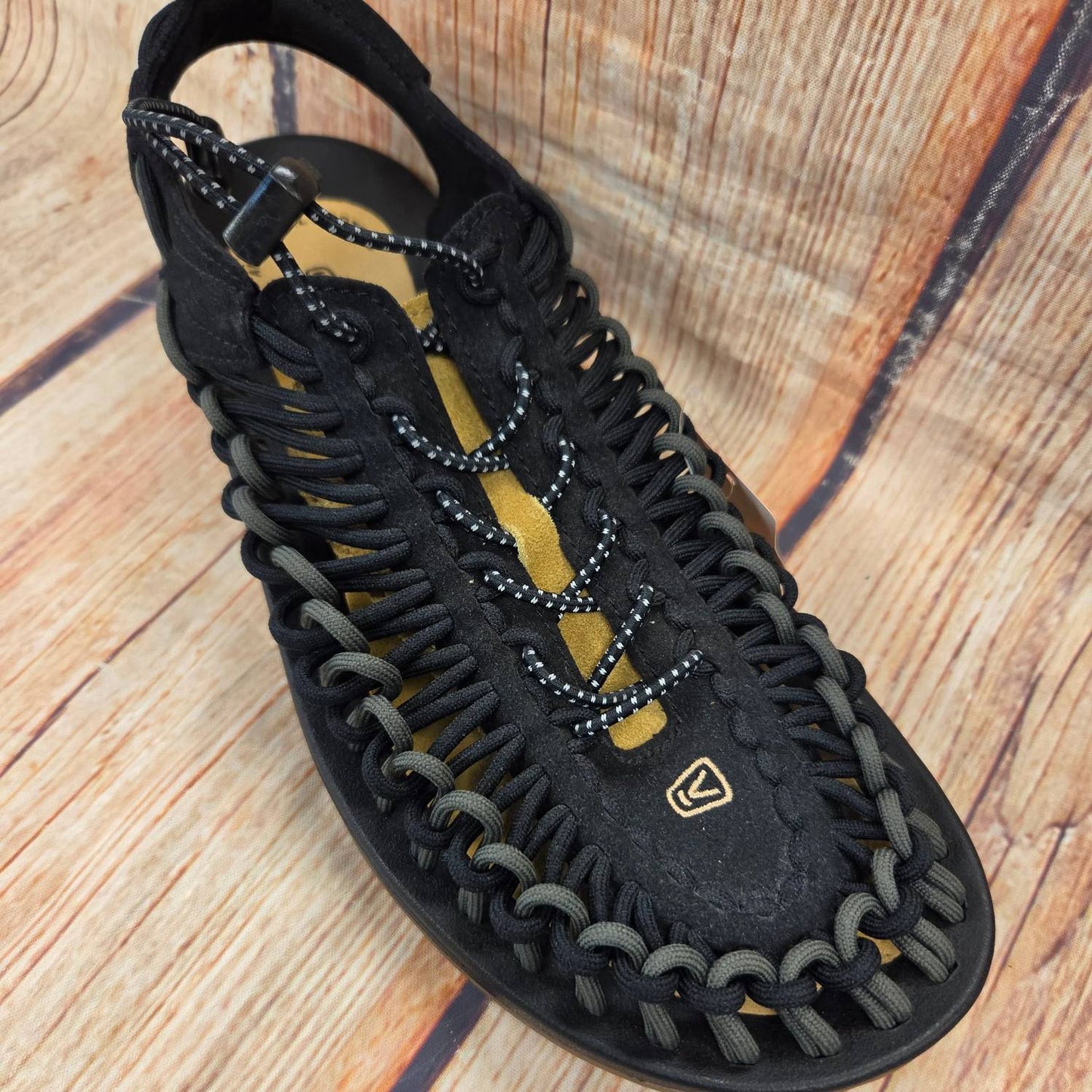 Keen - Men's Uneek Sneaker