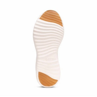 Aetrex - Women's Laura Lace Up Sneaker