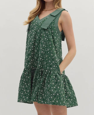 Entro - Timeless And True Floral Dress