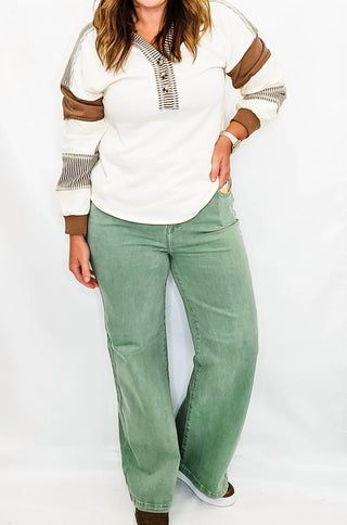 Risen - High Rise Wide Leg Jeans