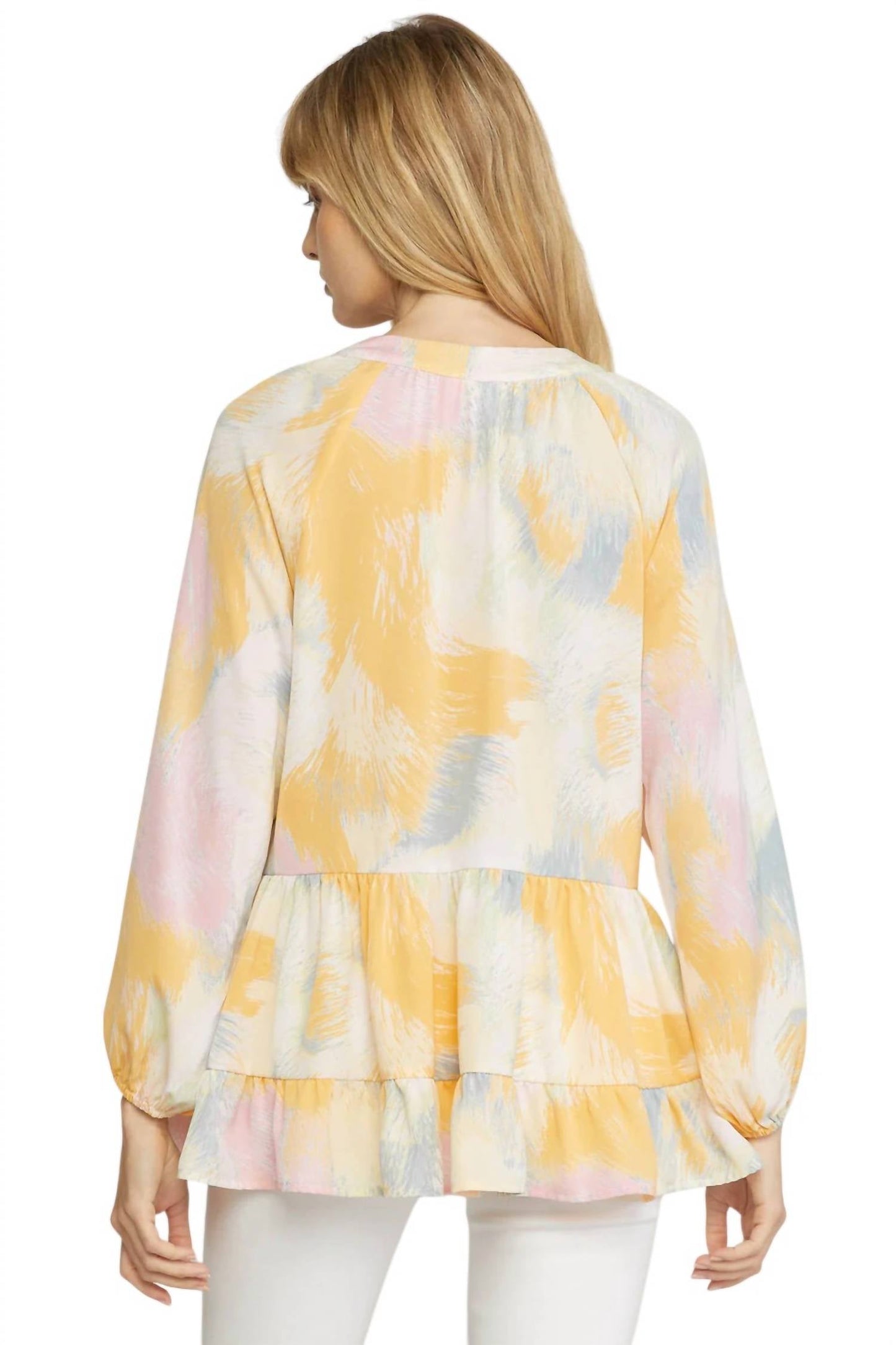 Entro - V-Neck Tiered Top