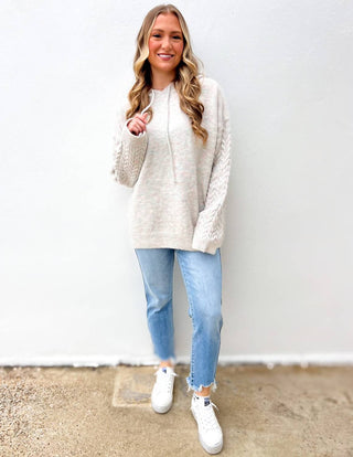 &Merci - Christmas Everywhere Cable Sleeve Pullover