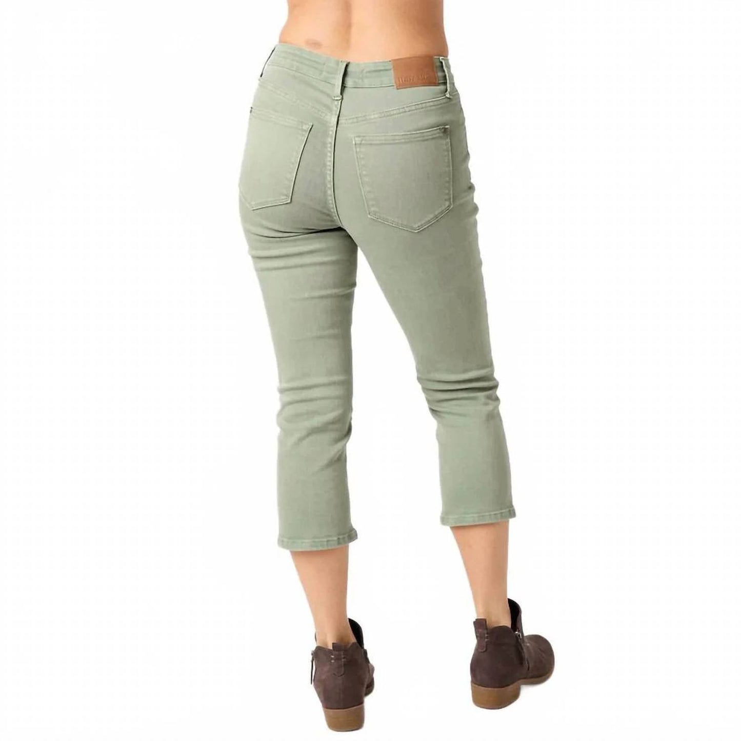 Judy Blue - Mid Rise Capri Jeans