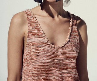 Escvdo - Ofrenda Scoop Necktank Top