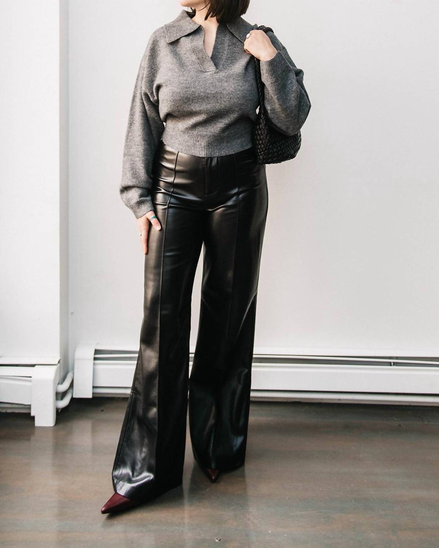 Elan - FAUX LEATHER TROUSER