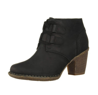 Clarks - Women's Carleta Lyon Leather Boot