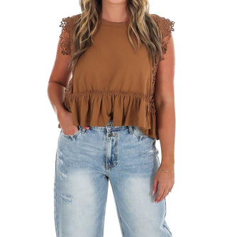 Ee:Some - Delicate Edge Lace Trim Top