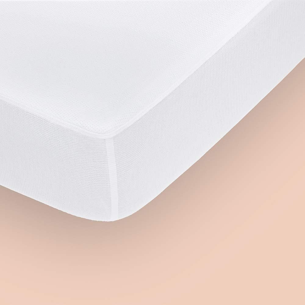 The Casper Water Resistant Mattress Protector