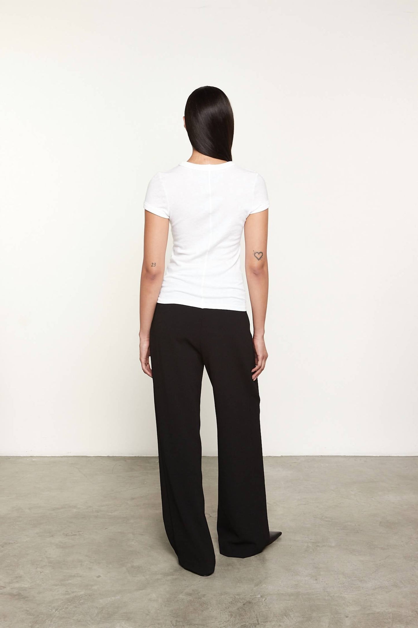 Enza Costa - CASHMERE CAP SLEEVE CREWNECK TOP
