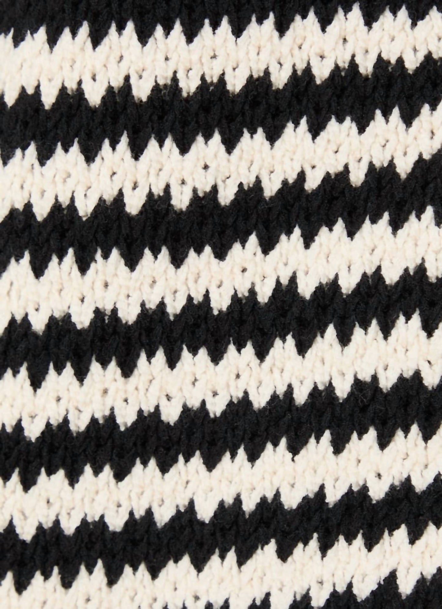 Closed - Short Sleeve Knitted Cardigan