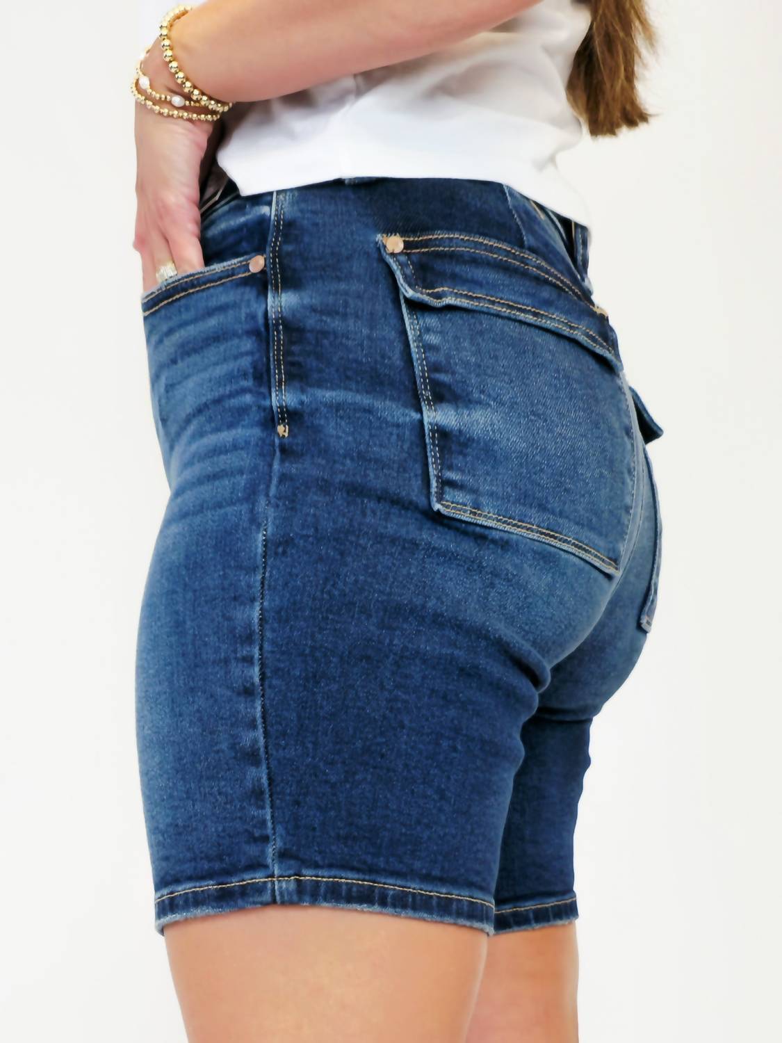 Judy Blue - Judy Blue Hw Bermudas W/back Flap Pocket - Dark - 8" Inseam